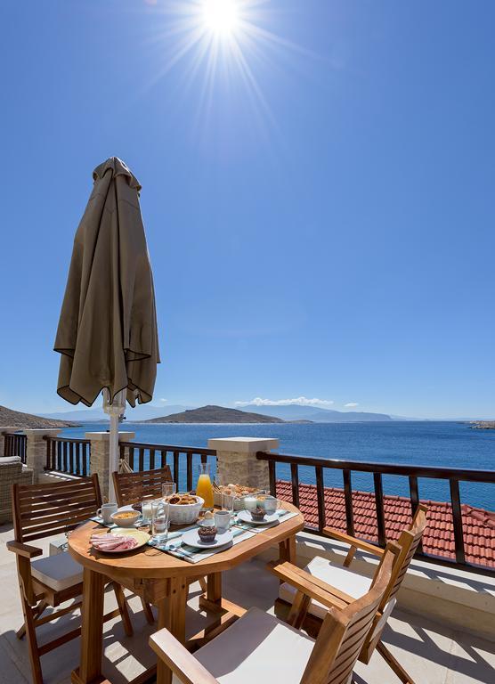Vila Admiral'S House Chalki Town Exteriér fotografie