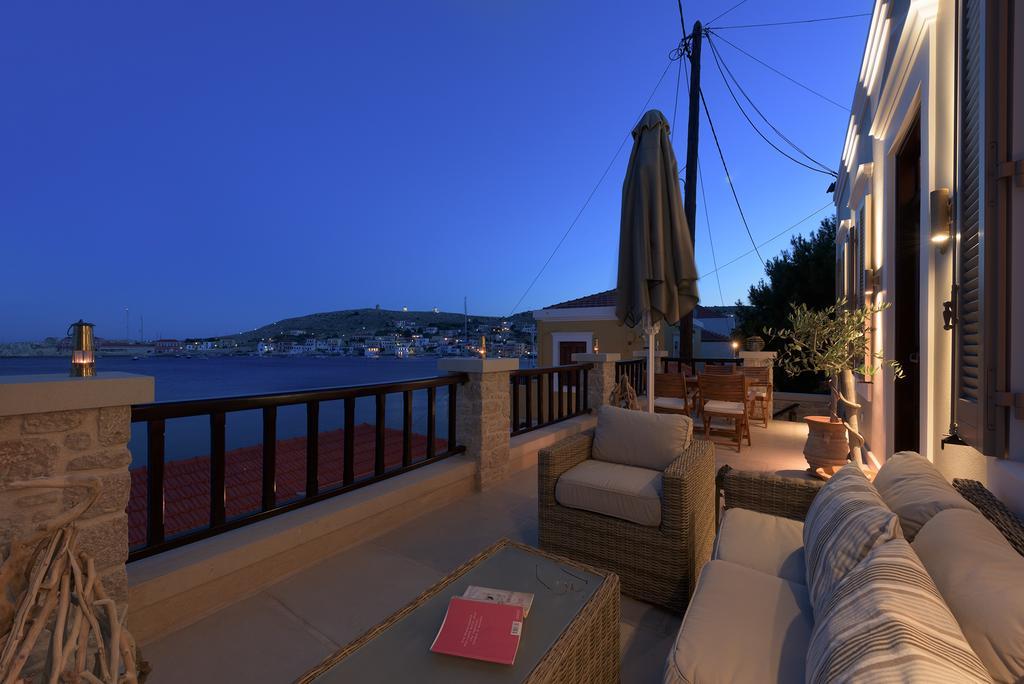 Vila Admiral'S House Chalki Town Exteriér fotografie