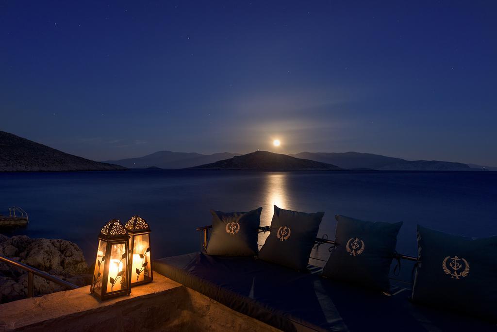Vila Admiral'S House Chalki Town Exteriér fotografie